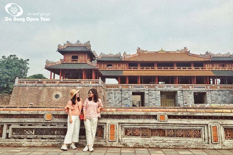 Tham quan Huế tự túc tiết kiệm chi phí