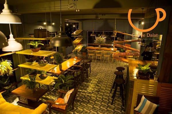 up cafe đà lạt