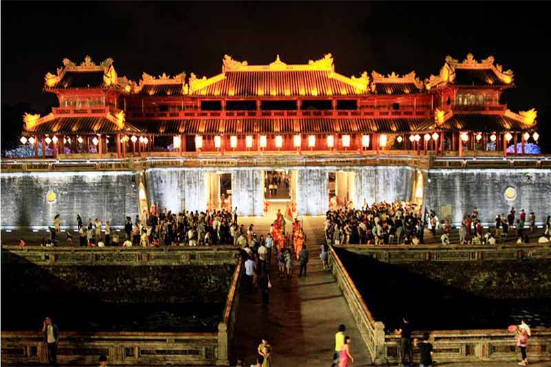 Gợi ý hành trình du lịch Huế 1 ngày cho du khách lần đầu đến Huế