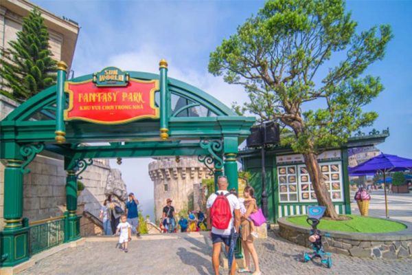 giá vé fantasy park bà nà hill