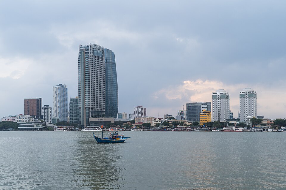 Hình minh họa: Thực Đơn Trong Tour Đà Nẵng Phú Quốc Có Gì Đặc Biệt?